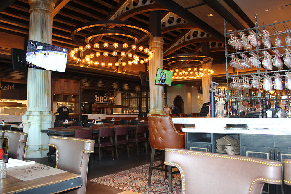Photo of the bar at BBD's restaurant at Palace Station Casino in Las Vegas, NV